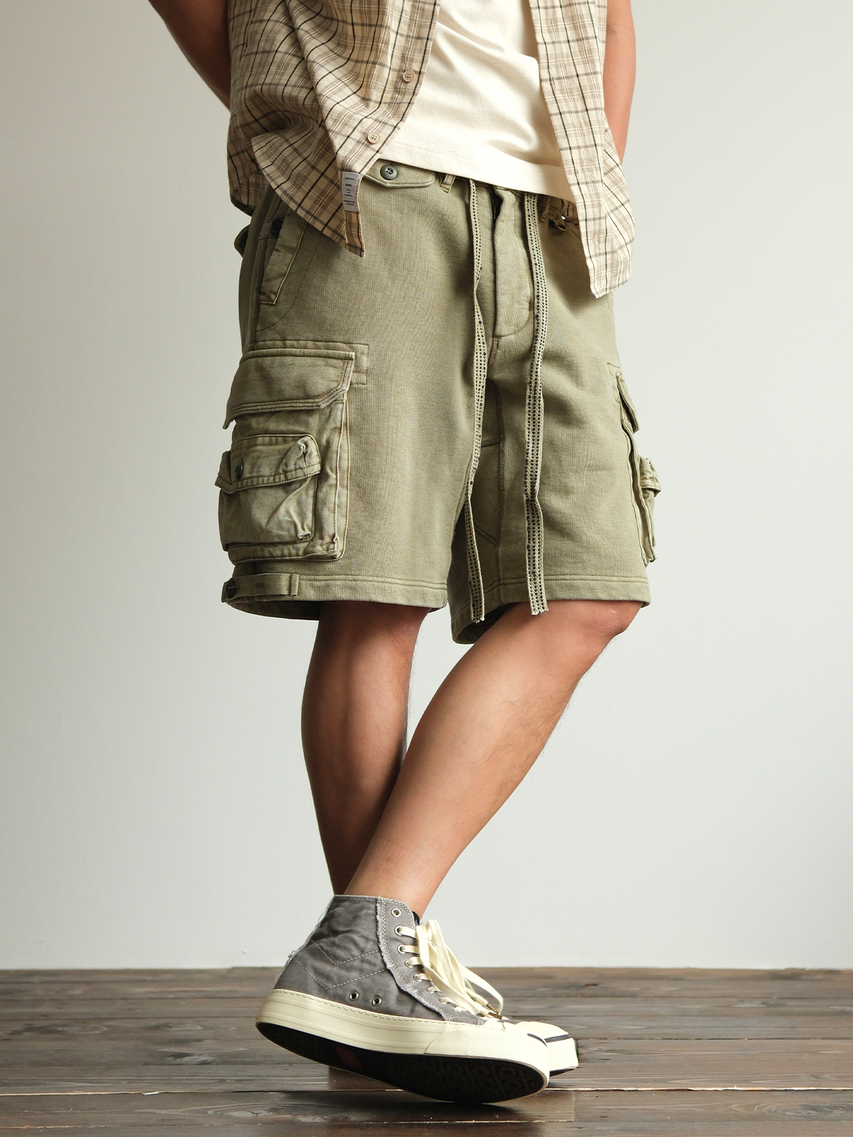 Drawstring Cotton Utility Cargo Shorts - product view 12