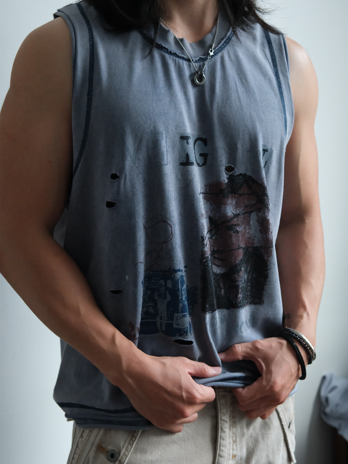 Raw Edge Distressed Graphic Tank - product view 16