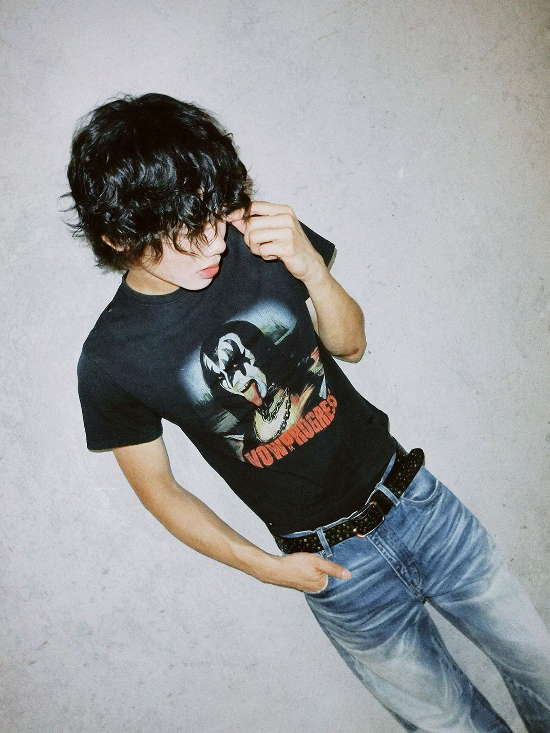 Dark Mona Lisa Distressed Graphic Tee — view 5