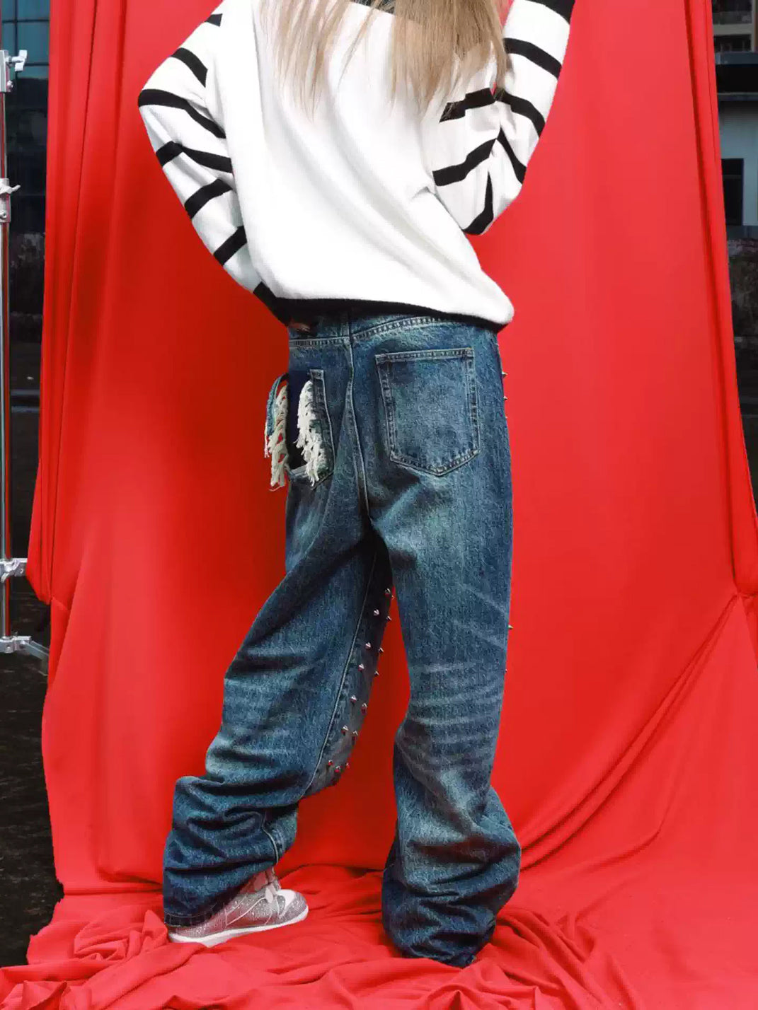 Studded Pocket Washed Wide-Leg Jeans — view 5