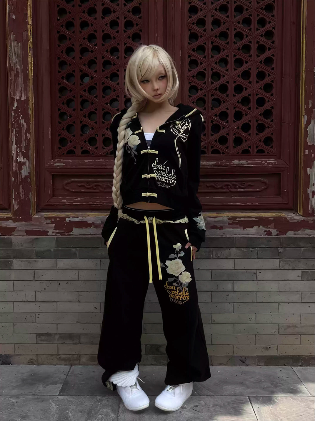 Yellow Lace Rose-Graphic Wide-Leg Sweatpants — view 6