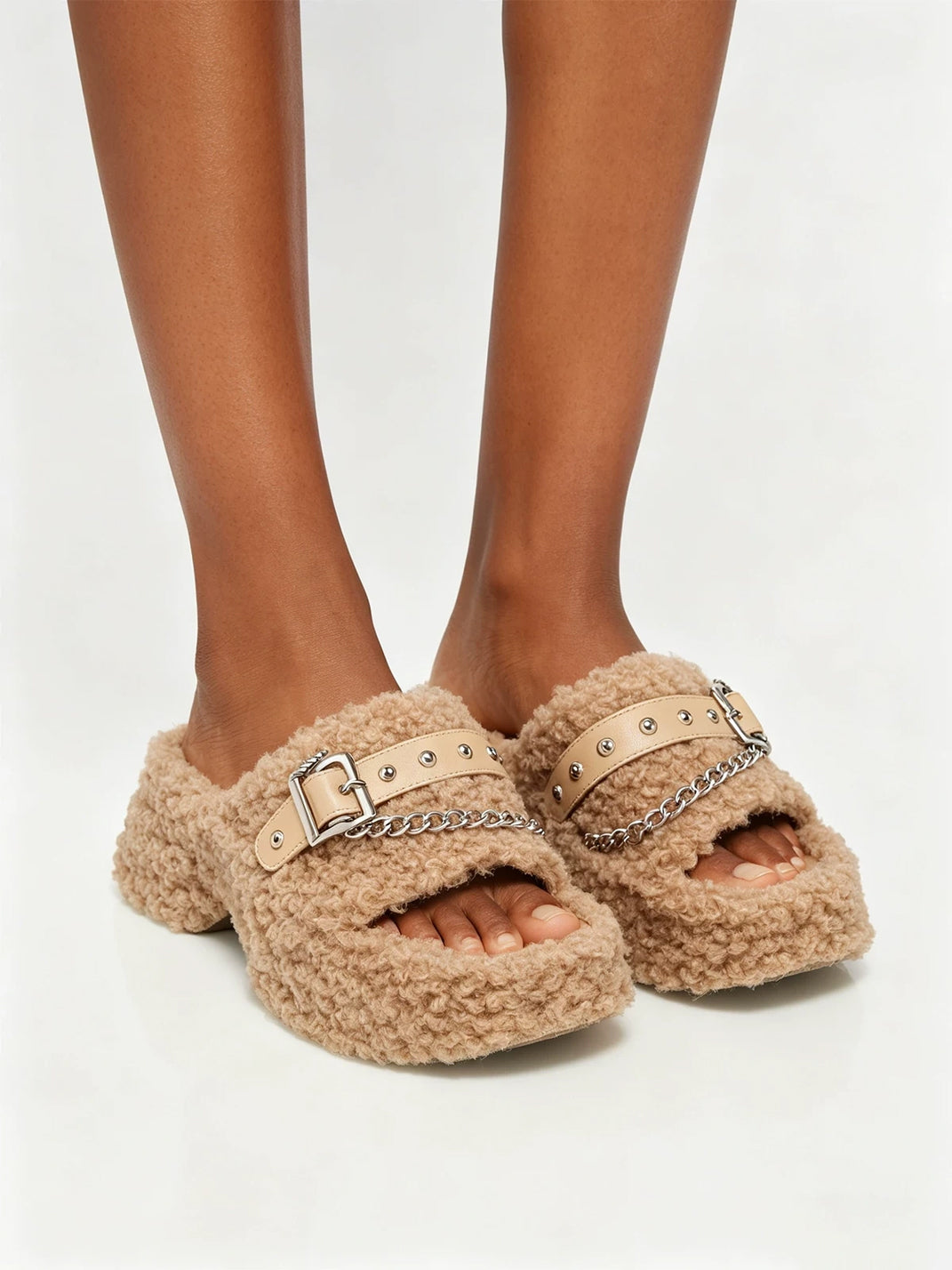 Chain Trim Buckled Platform Slide Sandals - 6