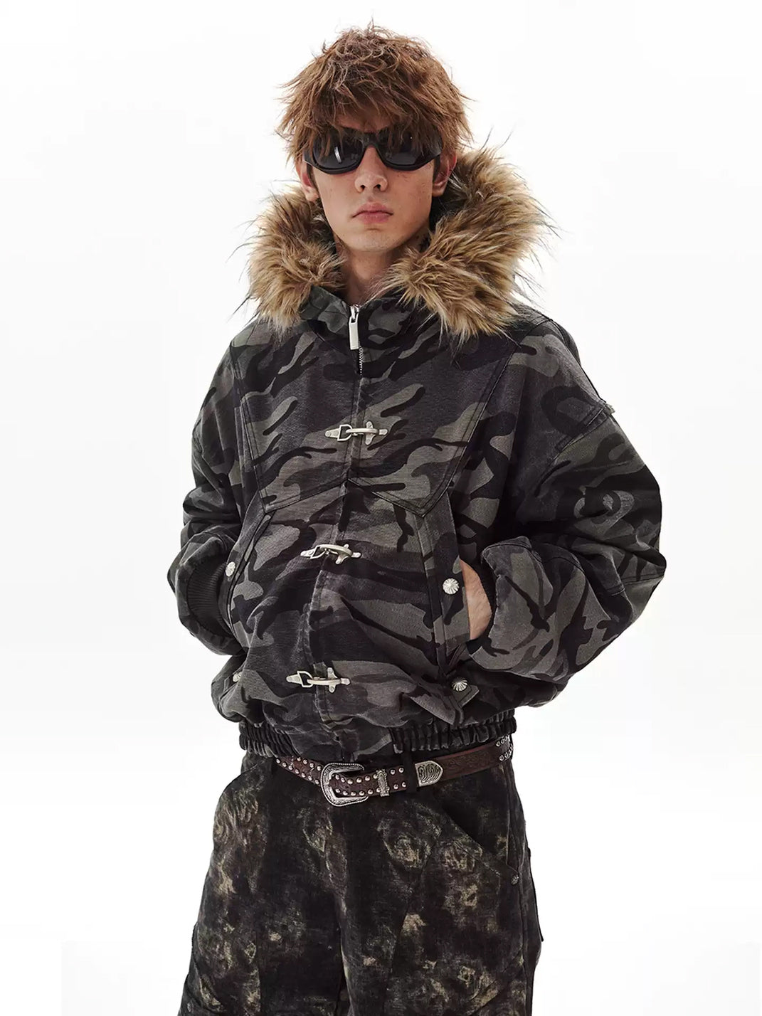 Faux Fur Hood Camouflage Cropped Jacket - product view 2