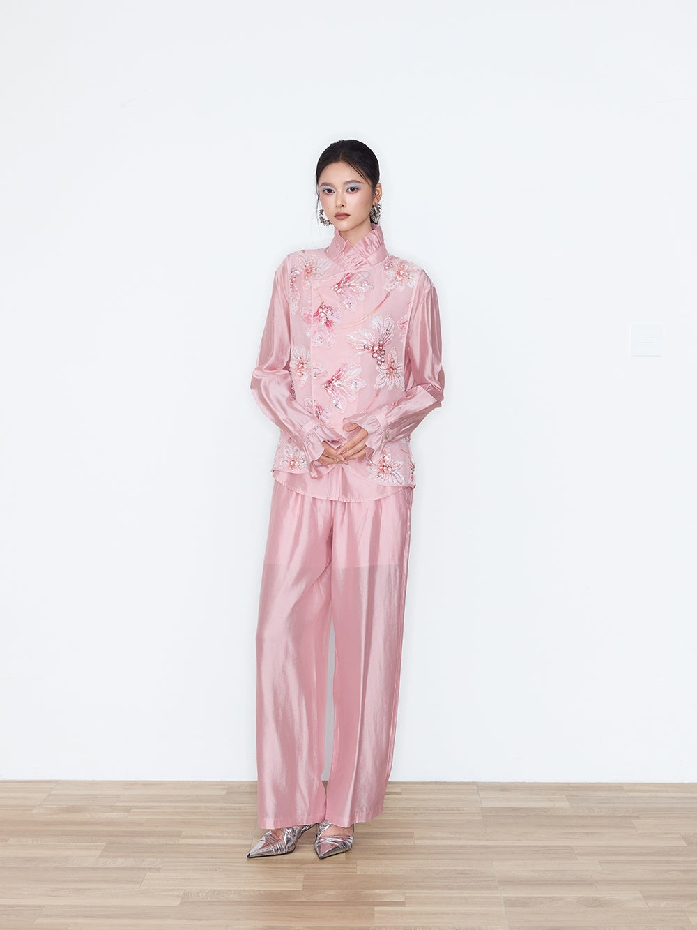 Floral Embroidered Layering Vest product view 3