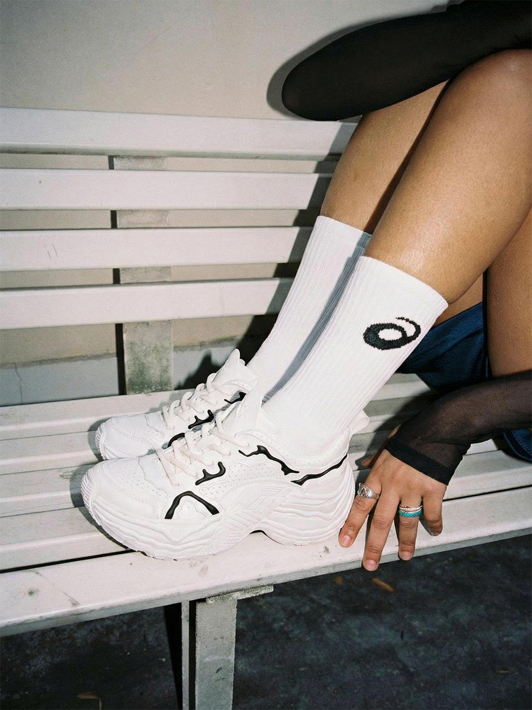 Flux Form Sculpted Leather Sneakers - View 3