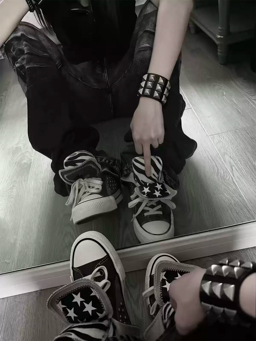 Zebra-Lined Rivet High-Top Canvas Sneakers - View 8