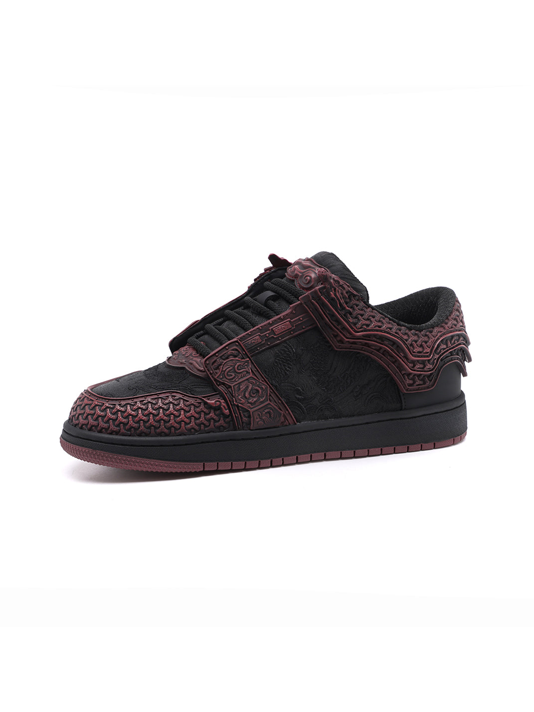 Crimson Jin Yi Wei Embossed Low-Top Sneakers - View 4