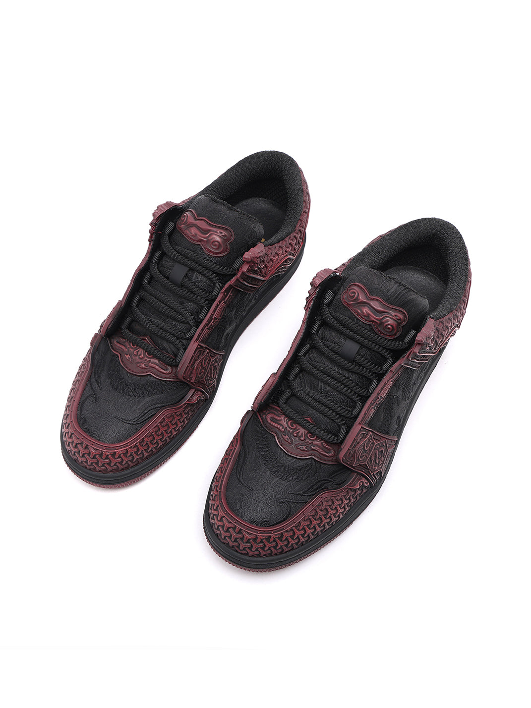 Crimson Jin Yi Wei Embossed Low-Top Sneakers - View 6