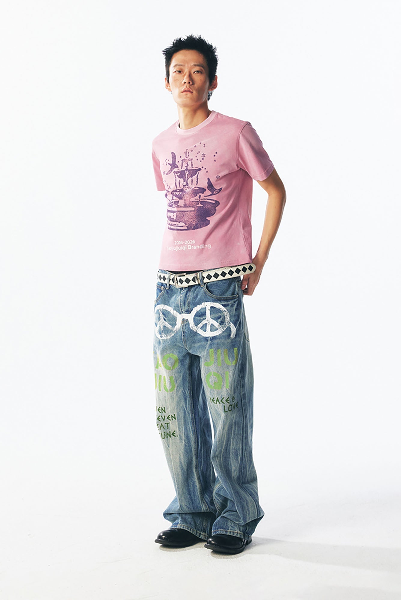 Fountain Dove Distressed Cotton Tee