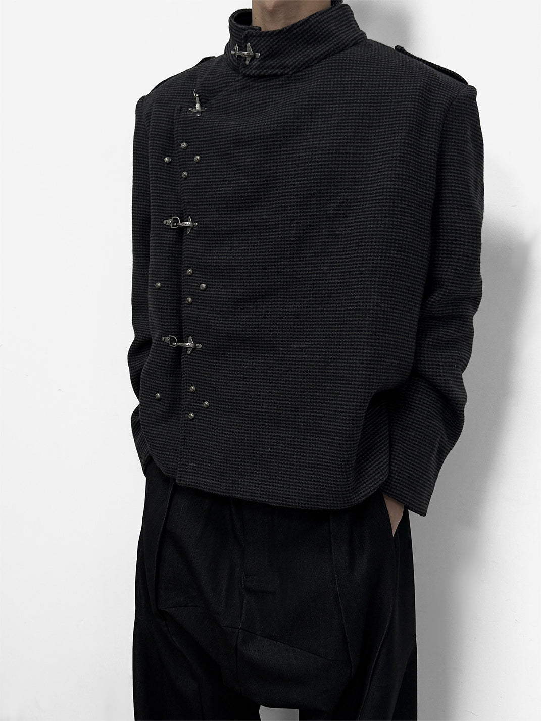 Houndstooth Lobster-Clasp Fencing Jacket - View 3
