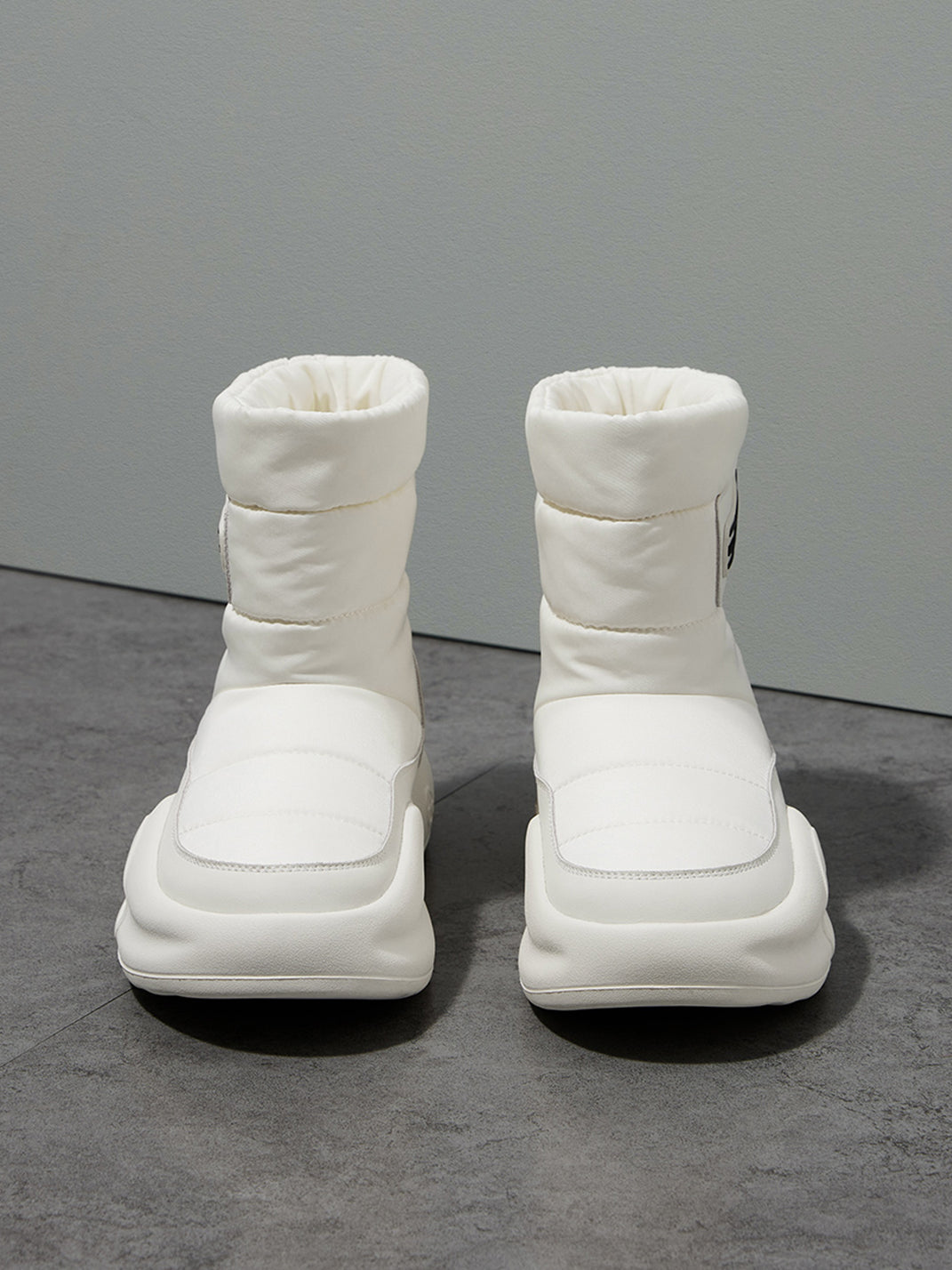 White Padded Mid-Calf Snow Boots - View 6