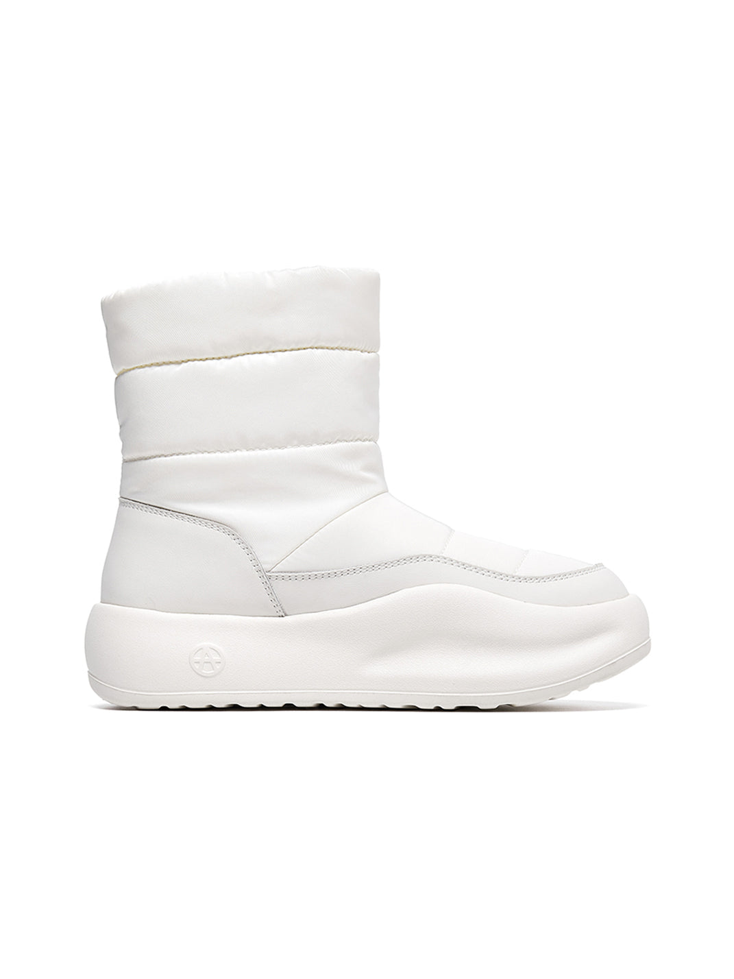 White Padded Mid-Calf Snow Boots - View 13