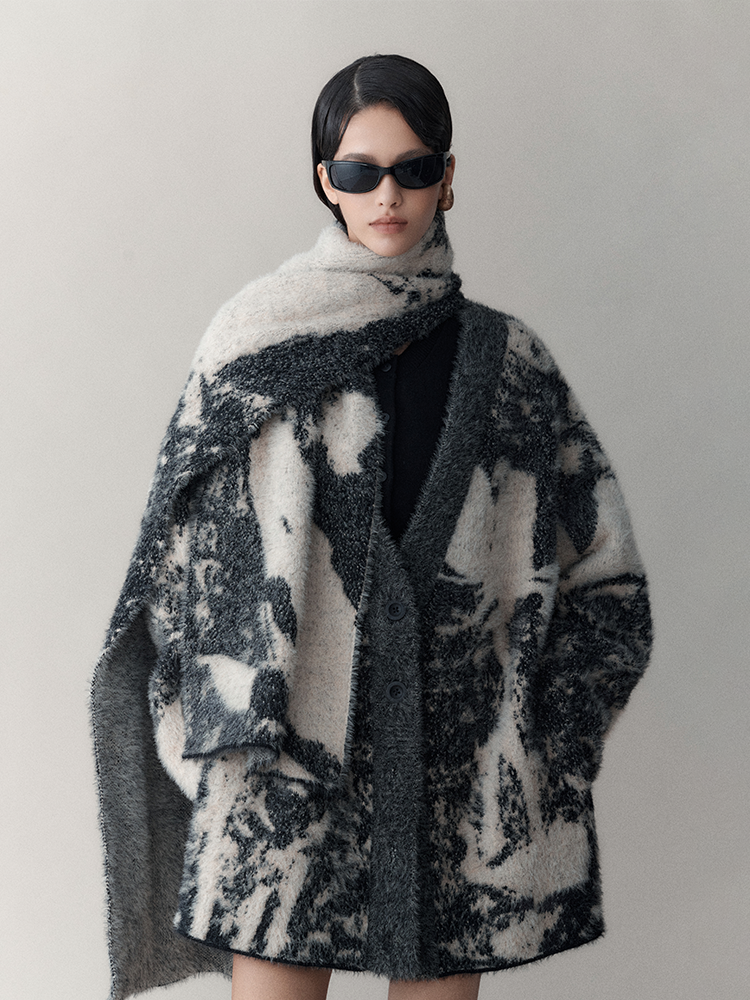 Elegant Wool Blend Scarf - chiclara
