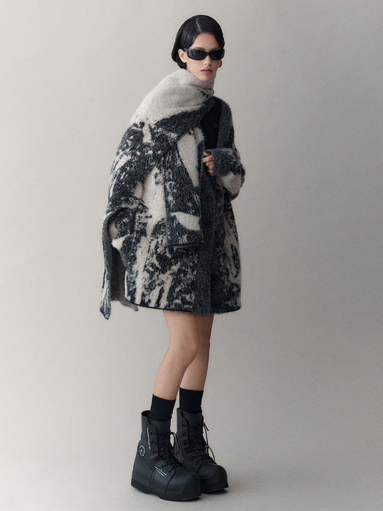 Retro Chic Oversize Wool Cardigan - chiclara