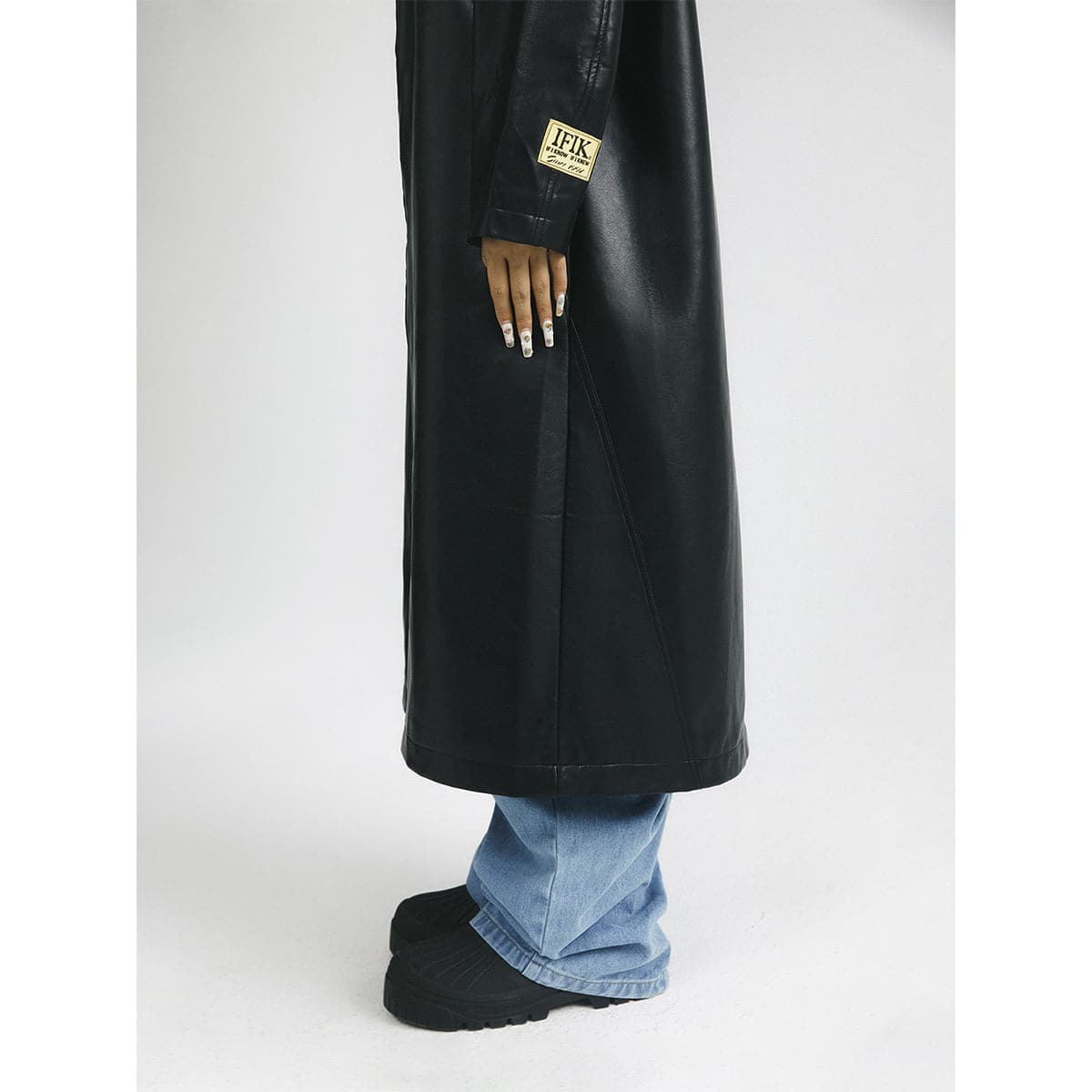 Black Leather Hooded Coat With Oversized Zipper - chiclara