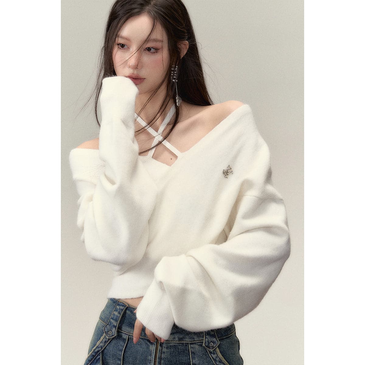 White Crossed Knit Top With Halter Straps - chiclara