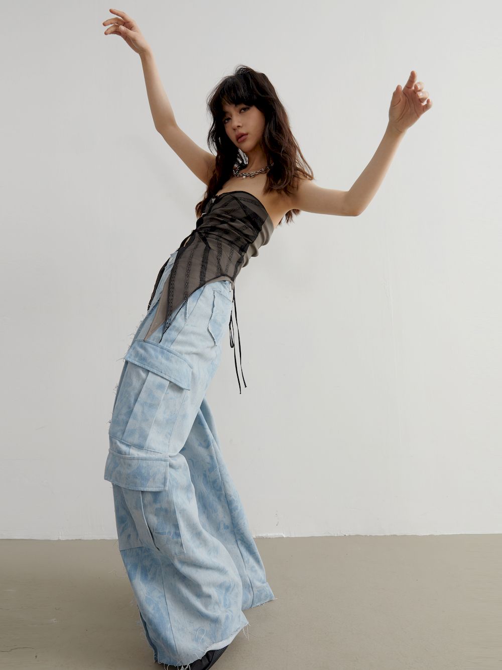 Triangle Nich Chici Crop Top - chiclara