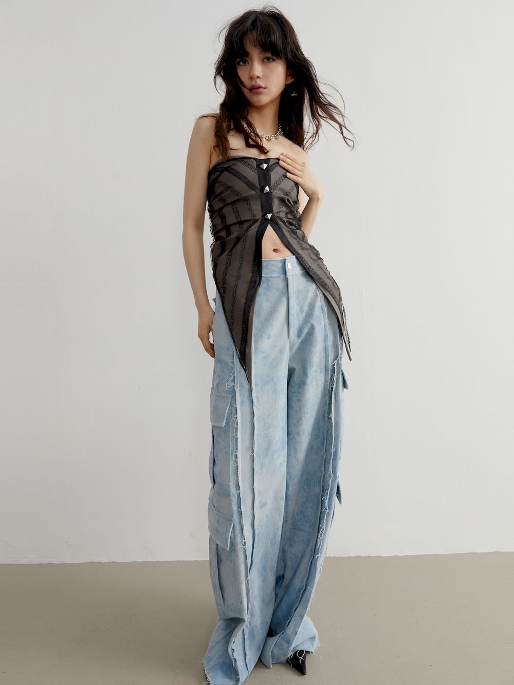 Triangle Nich Chici Crop Top - chiclara