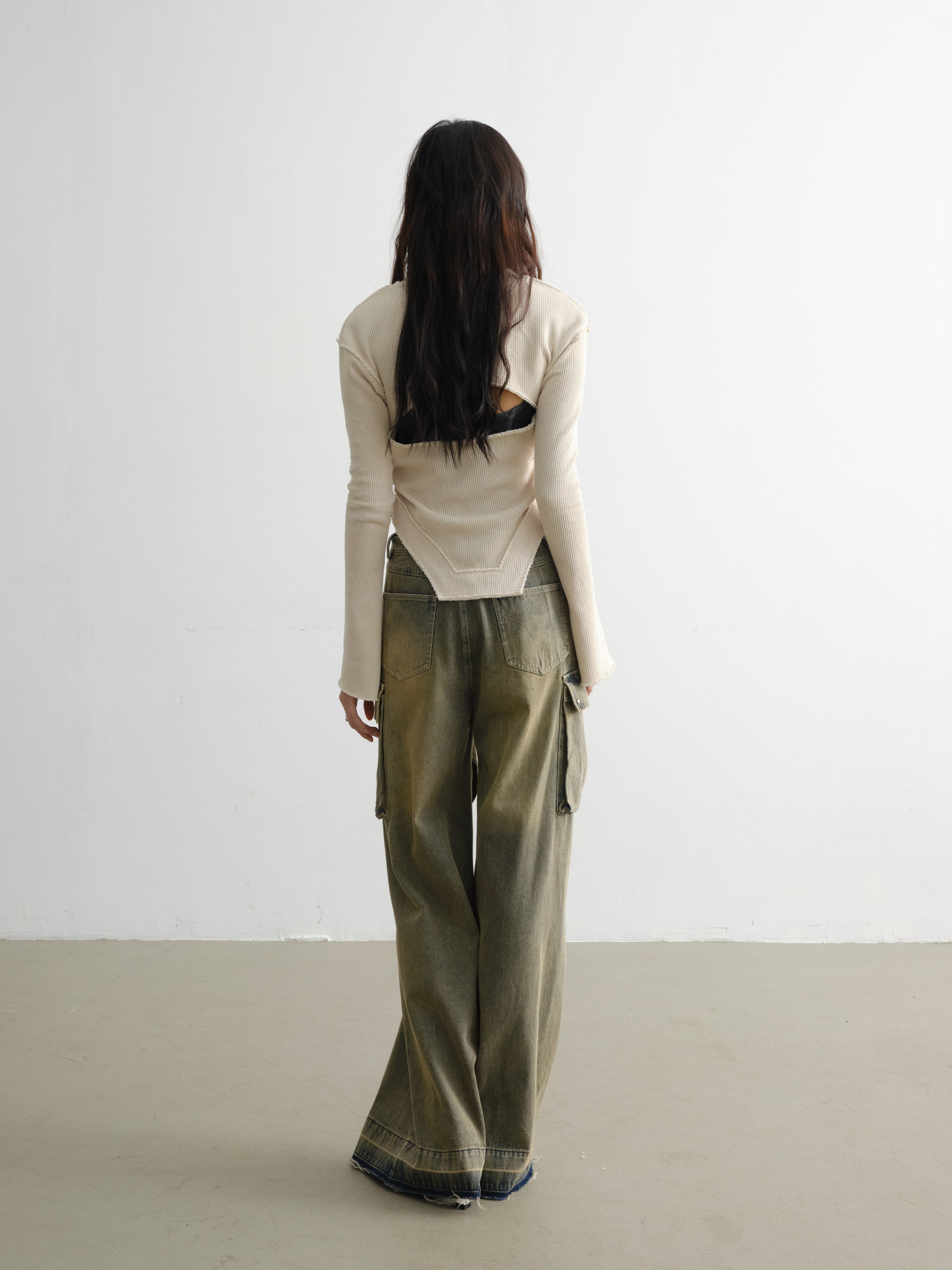 Refined Deep V Knitted Shirt With Exquisite Stitching - chiclara