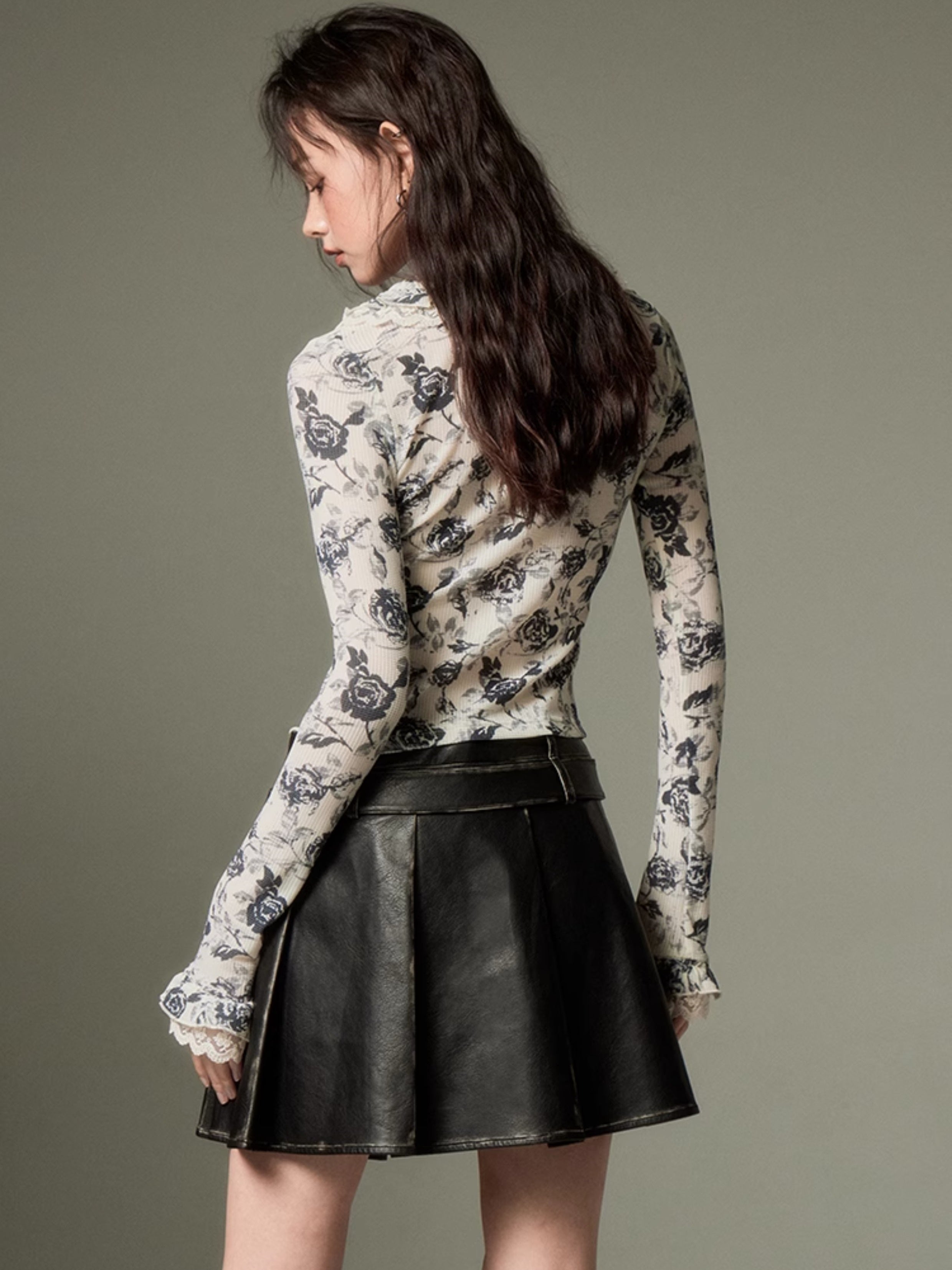 Vintage Pleated Leather Skirt - chiclara