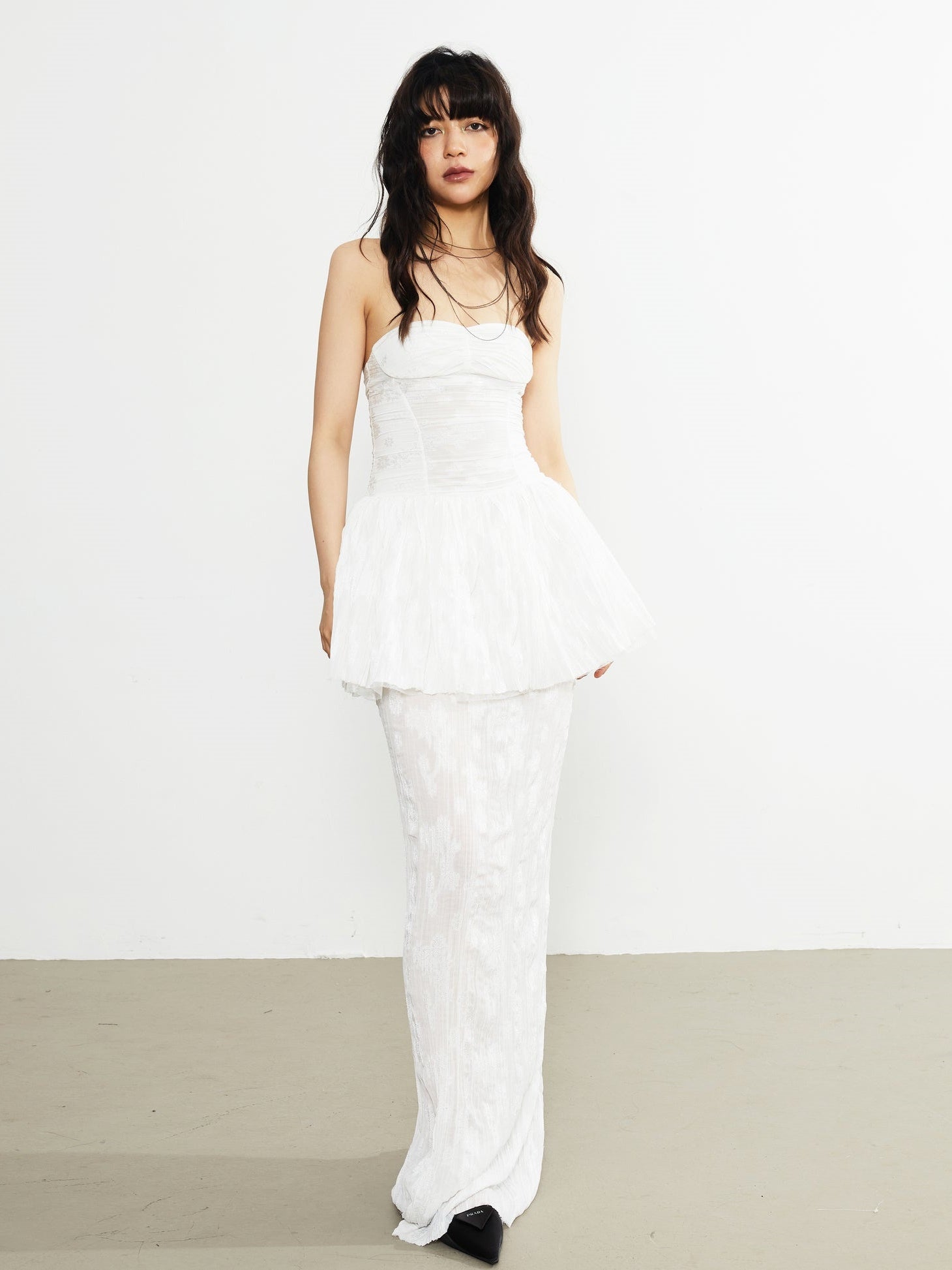 Sophisticated Bare Top & Slim Skirt Ensemble - chiclara