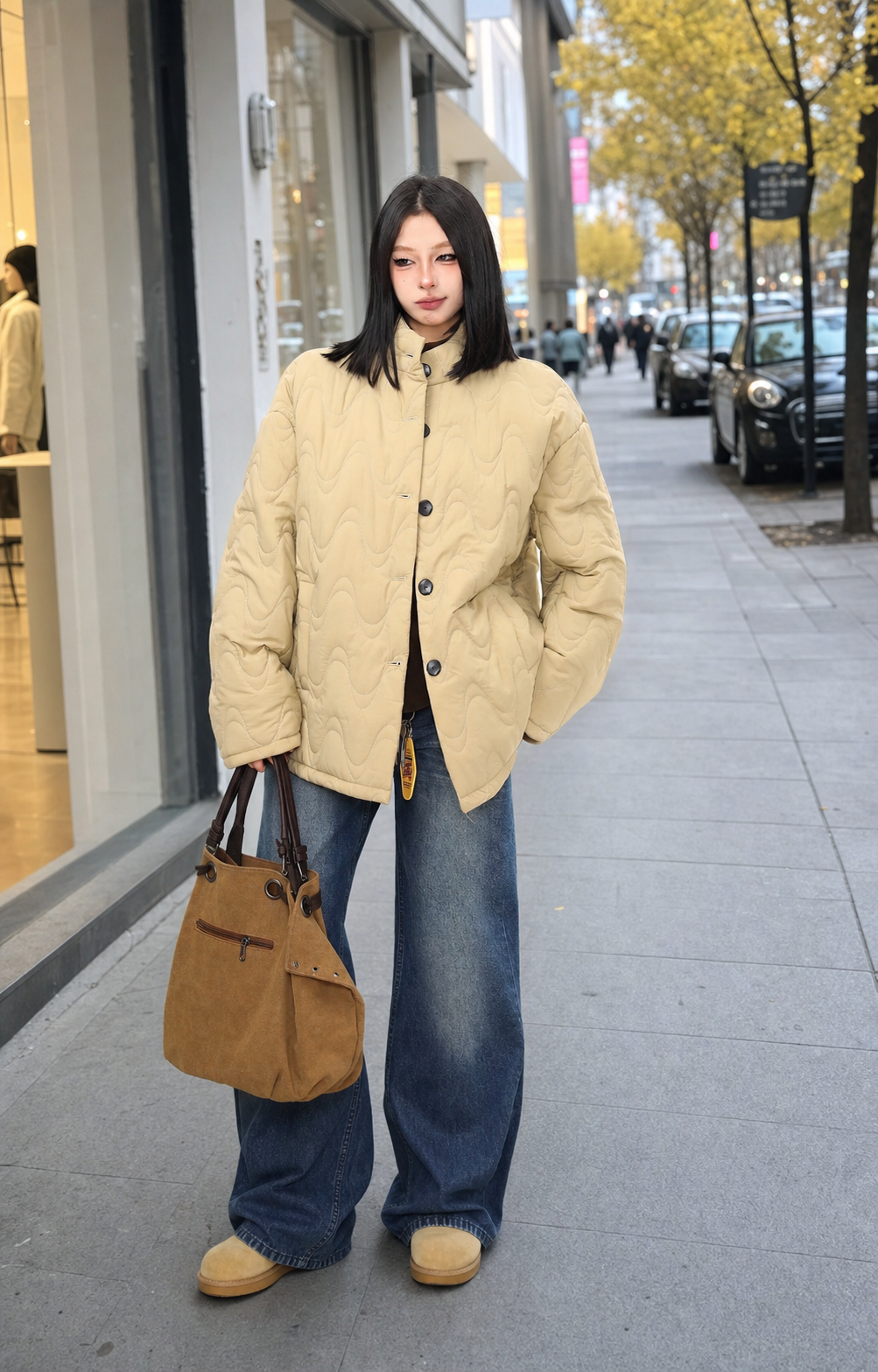 Cream Wave Quilted Stand-Collar Jacket showcase 1