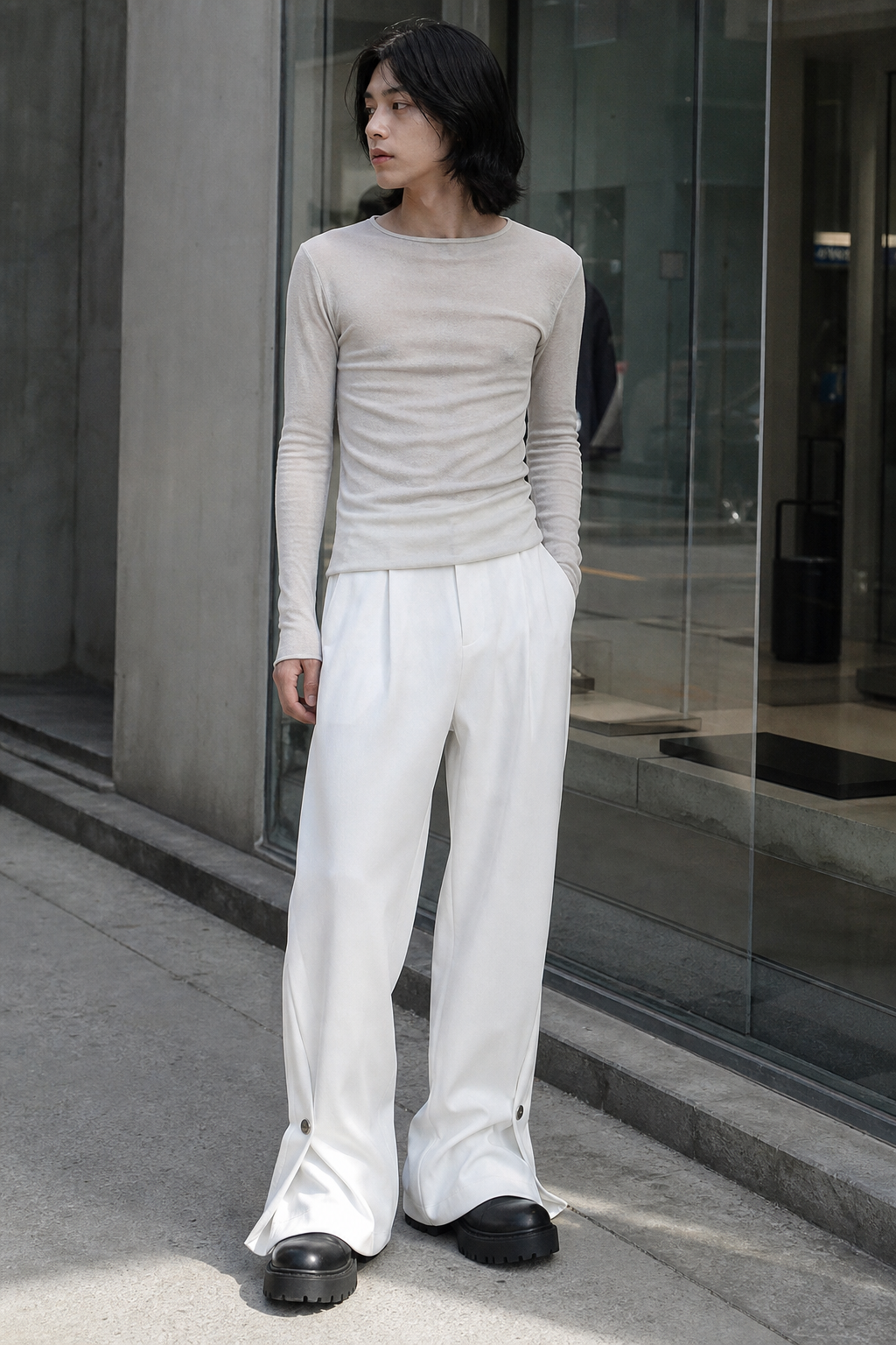 Straight Cut Loose Trousers showcase 1