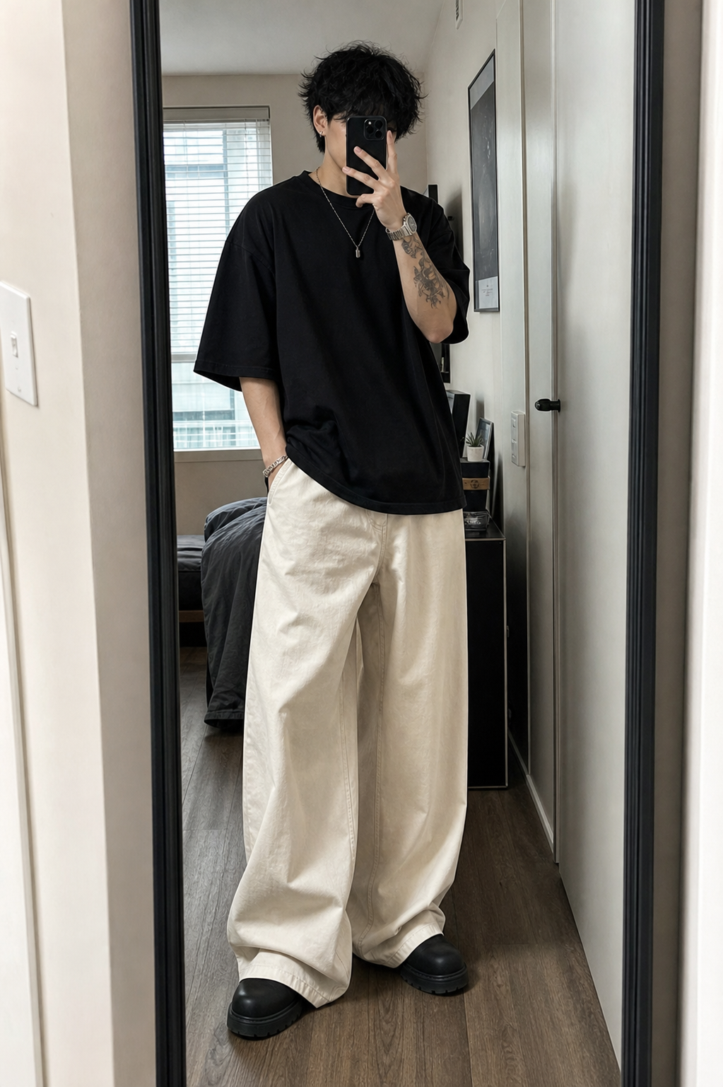 Current Ultra-Wide Trousers showcase 2