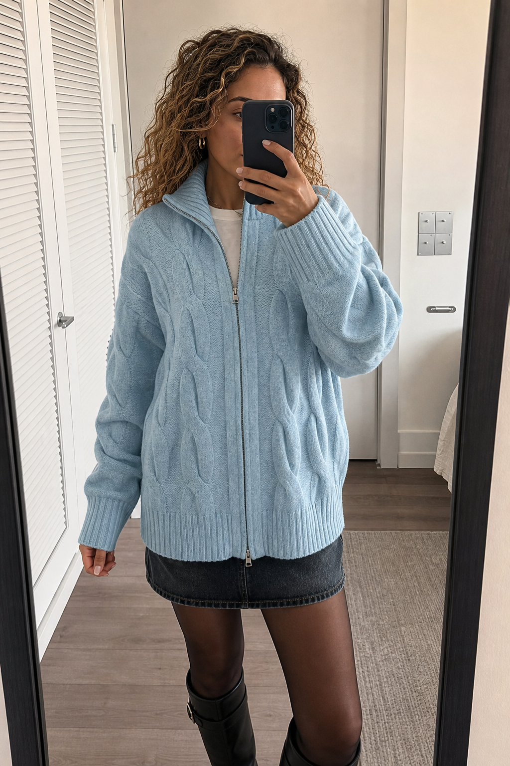 Ribbed Trim Cable Knit Zip-Up Cardigan showcase 2
