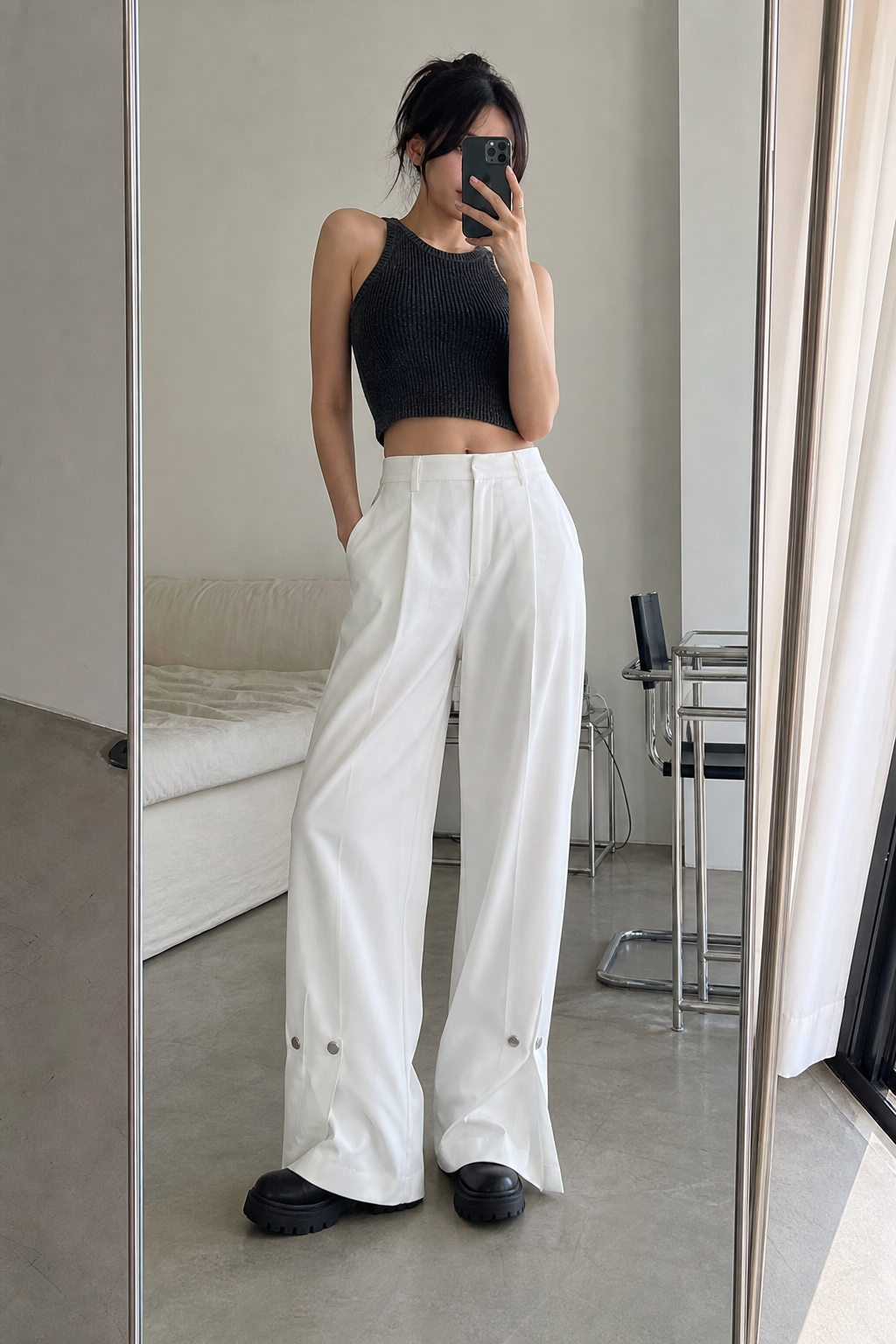 Straight Cut Loose Trousers showcase 2