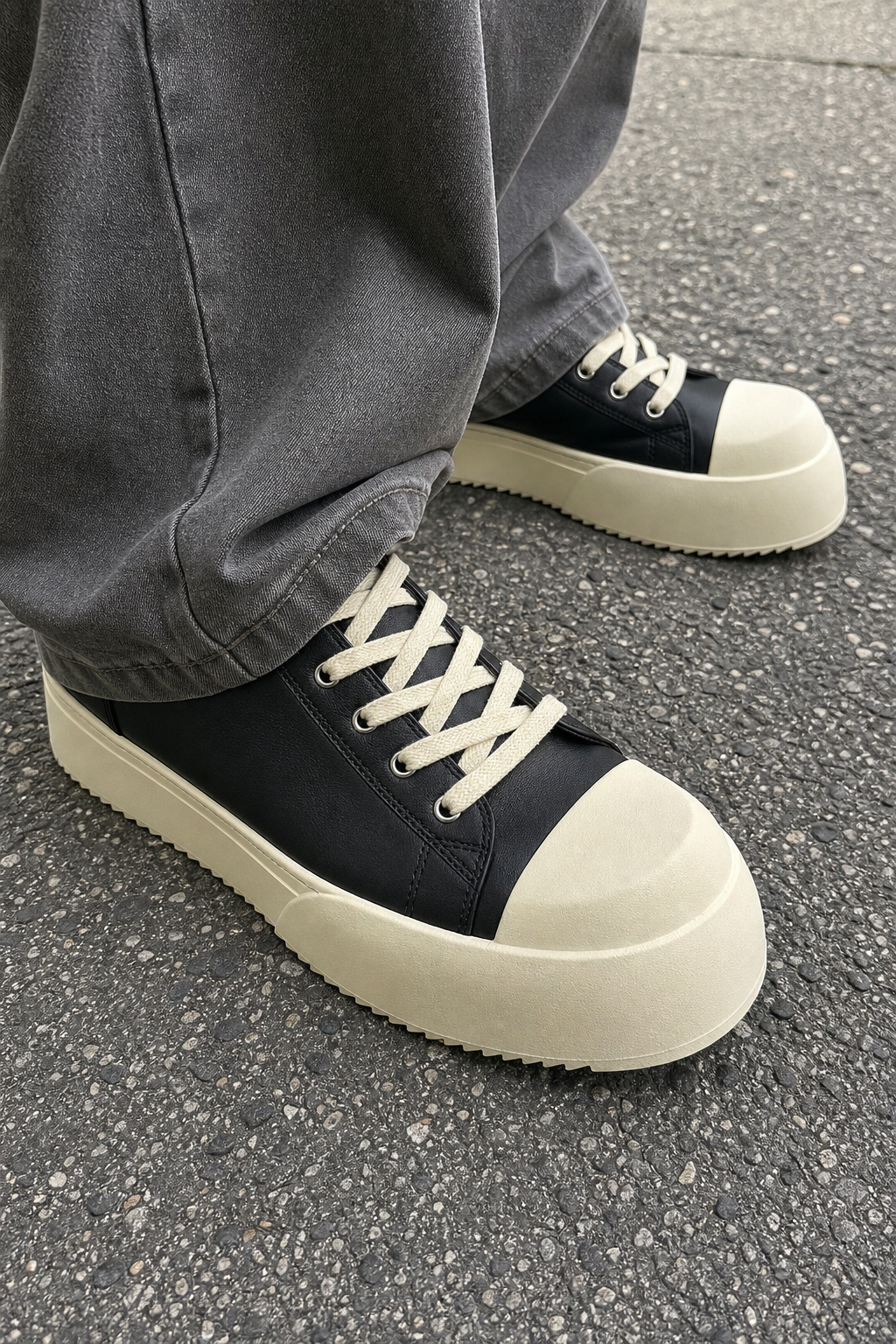 Low-Top Sneakers showcase 3