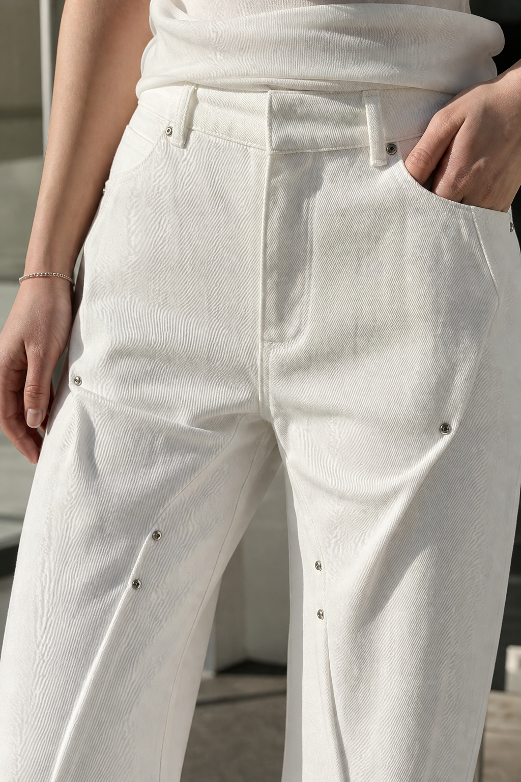 Axis Crest Sculpt Flare Denim Pants showcase 3