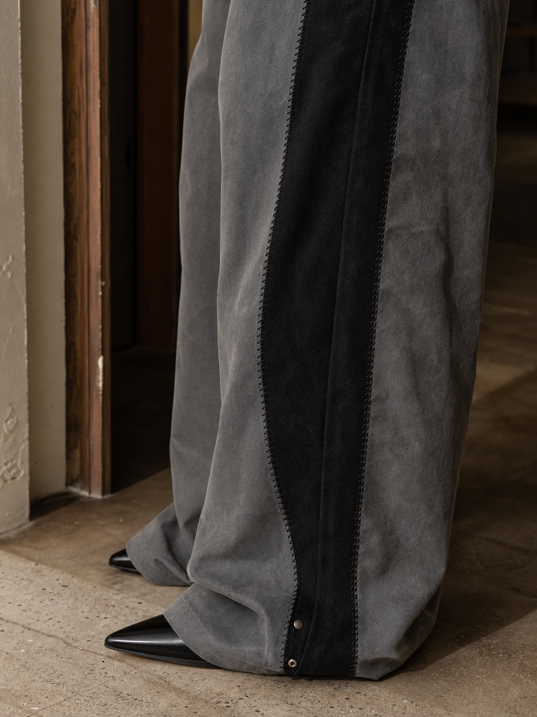 Artisan Stitch Detail Wide-Leg Pants showcase 3
