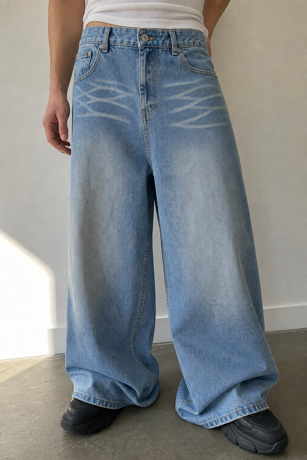 Oversized Vintage Wash Wide-Leg Jeans showcase 3