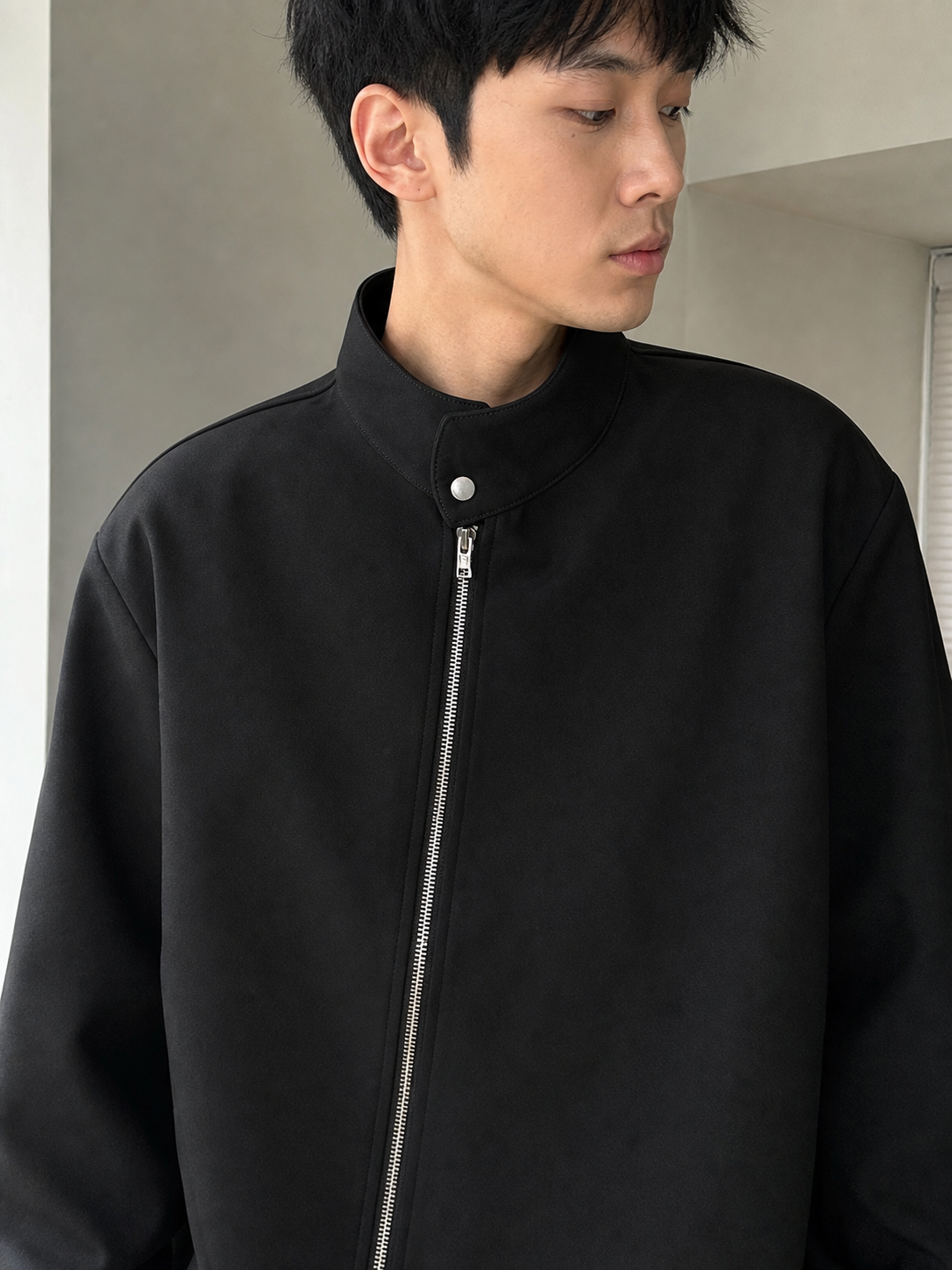 Obsidian Minimal Stand‑Collar Zip Jacket showcase 3