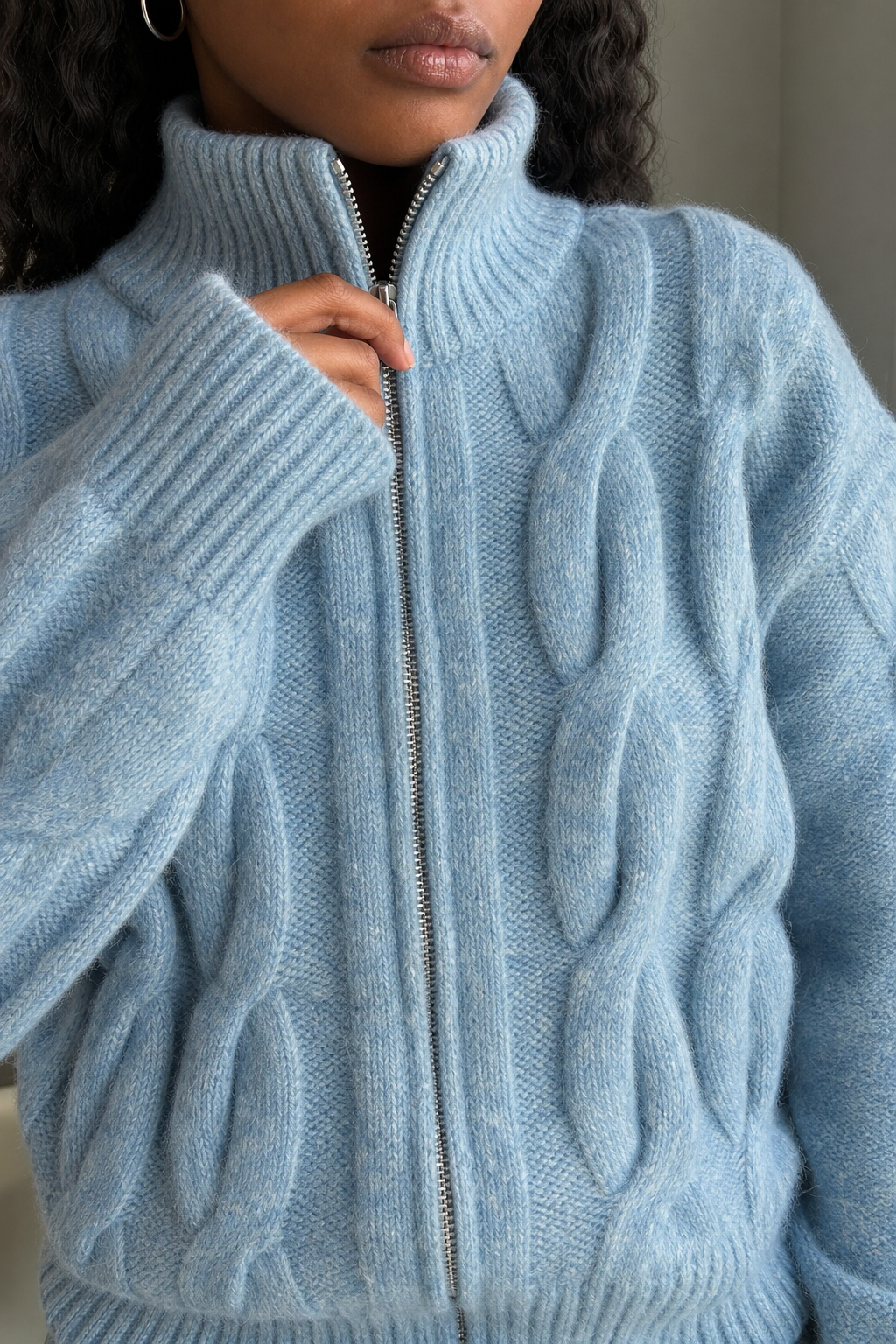 Ribbed Trim Cable Knit Zip-Up Cardigan showcase 3