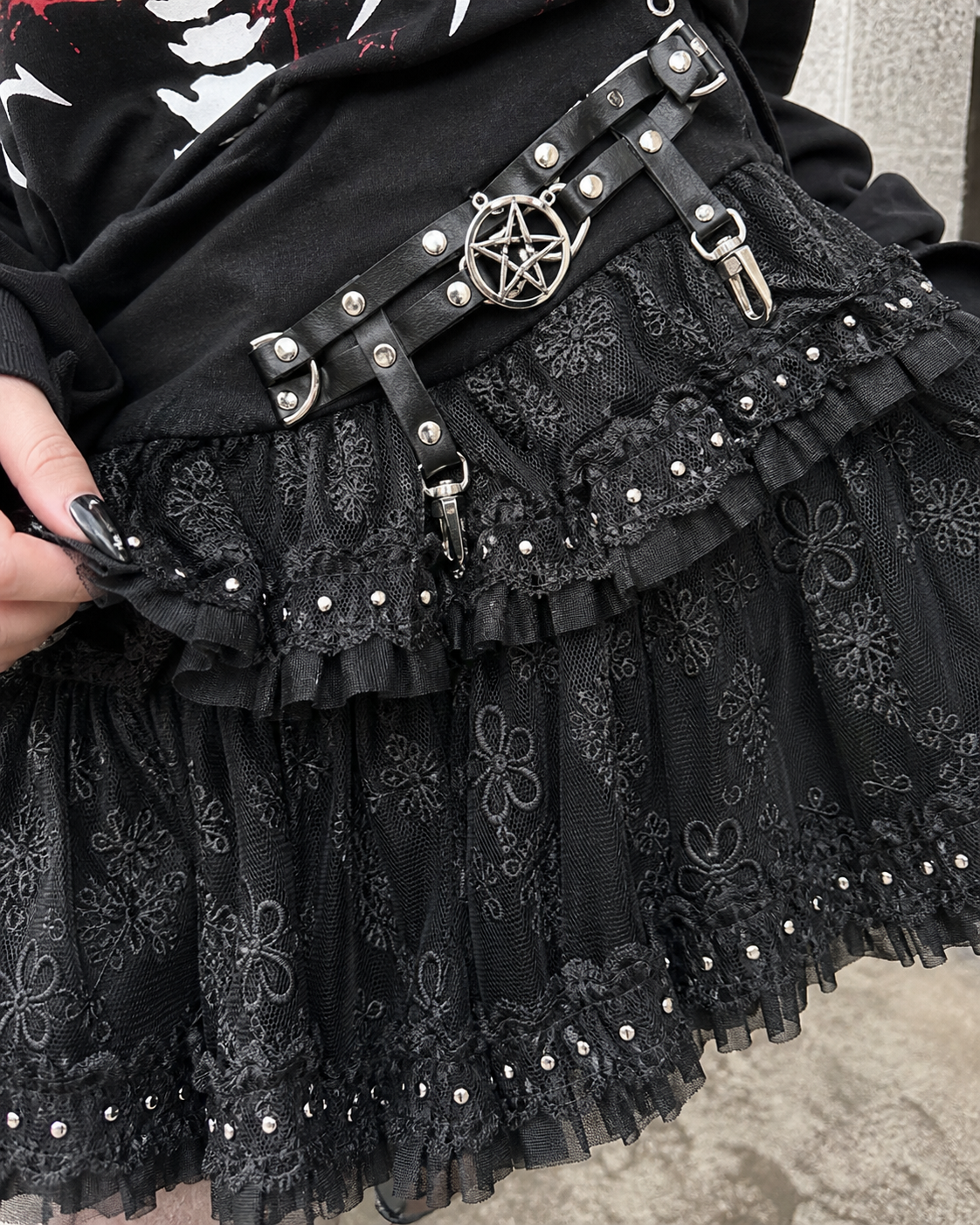 Gothic Lolita Tiered Ruffle Mini Skirt with Floral Lace and Studded Trim showcase 3