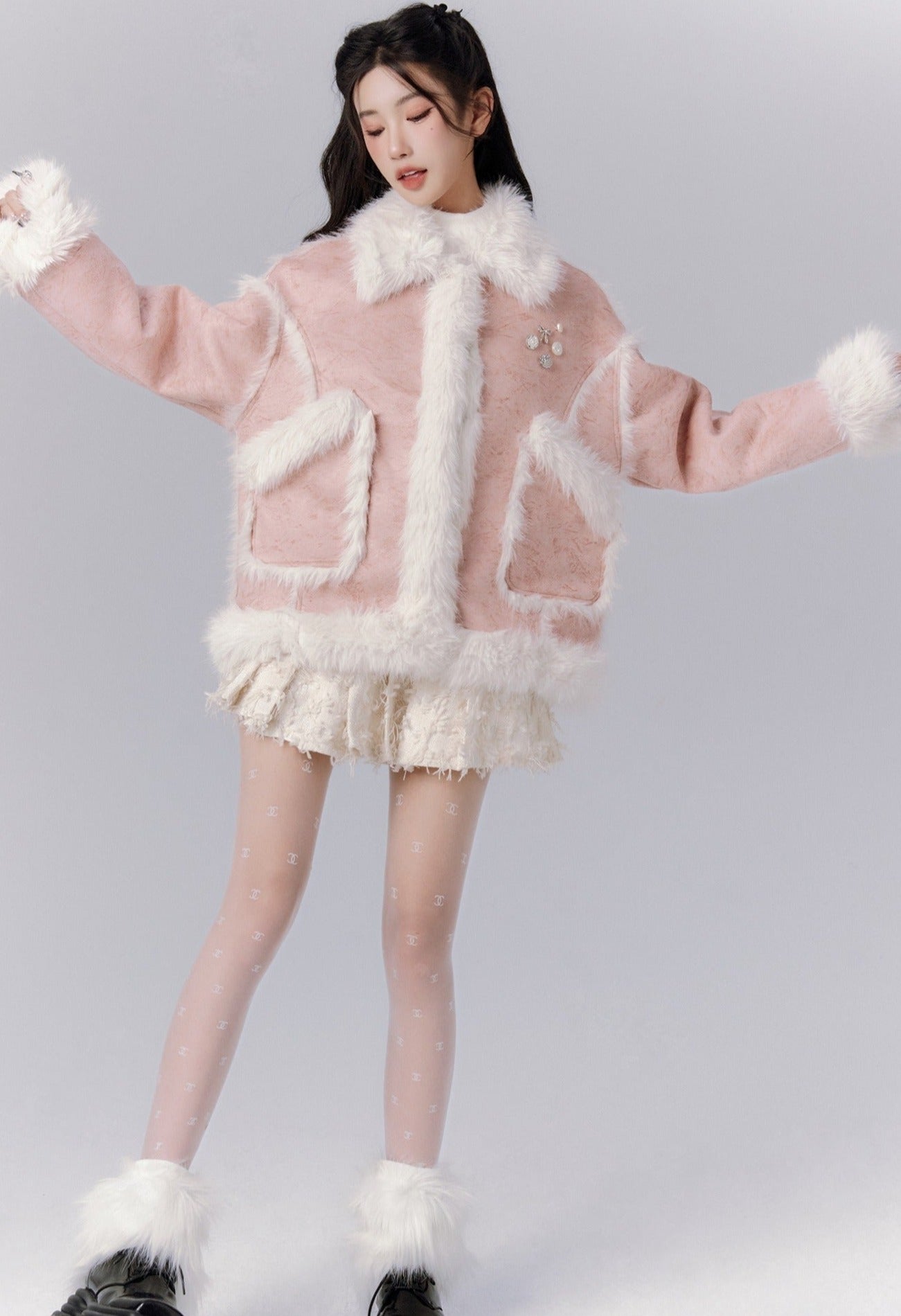 Fluffy Angel Coat Set-Up