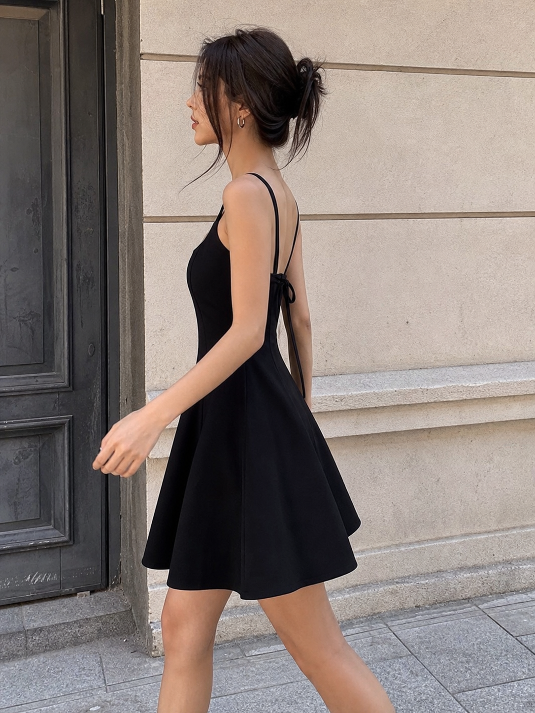 Black Square-Neck A-Line Dress showcase 4