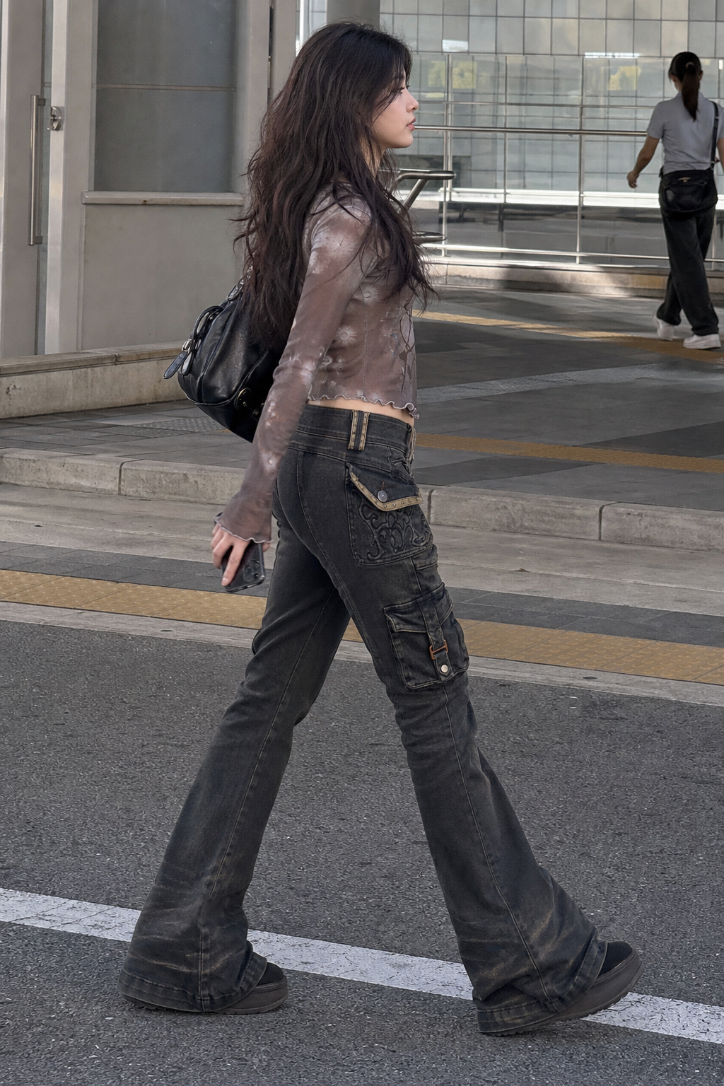 Obsidian Arsenal Cargo Flare Jeans showcase 4