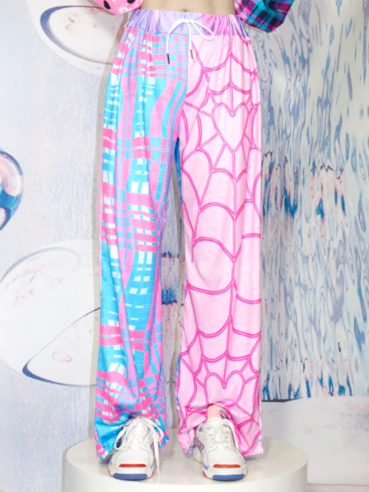 Kawaii Split Web Heart Plaid Pants