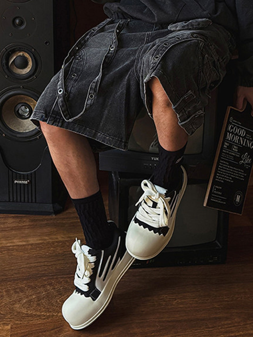 Jagged Edge Oversized Round Toe Chunky Platform Skate Sneakers image 5