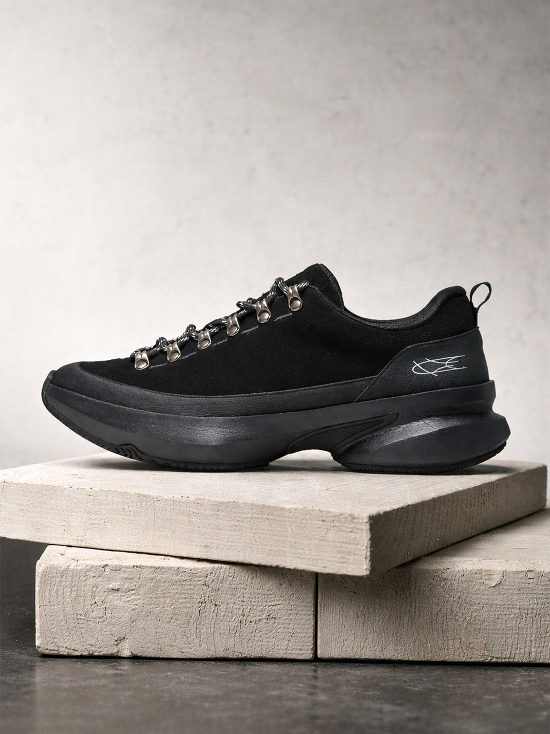 Elevated Wear Resistant All Black Samurai Casual Sneakers image 5
