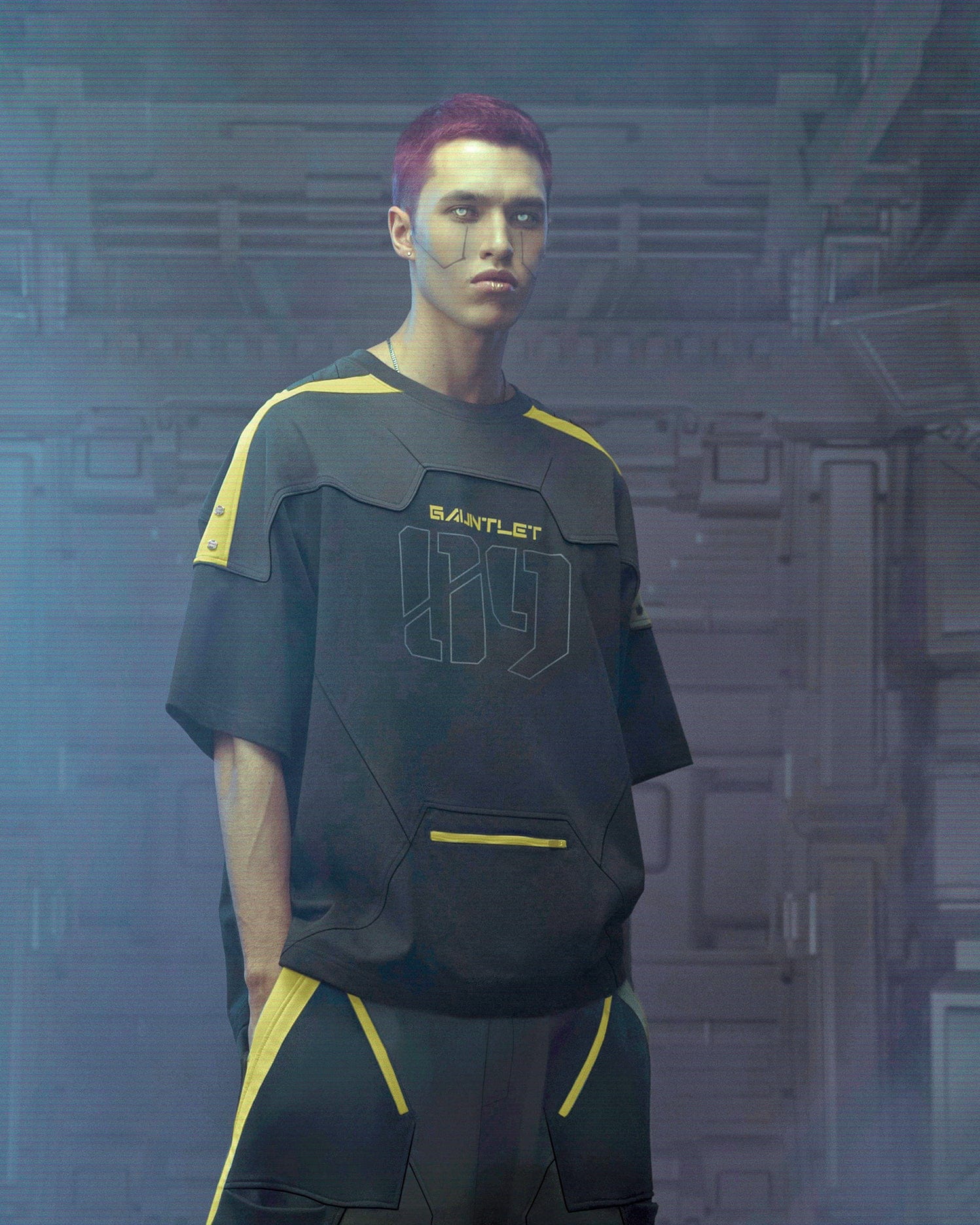 Tee de jeu cyberpunk jaune