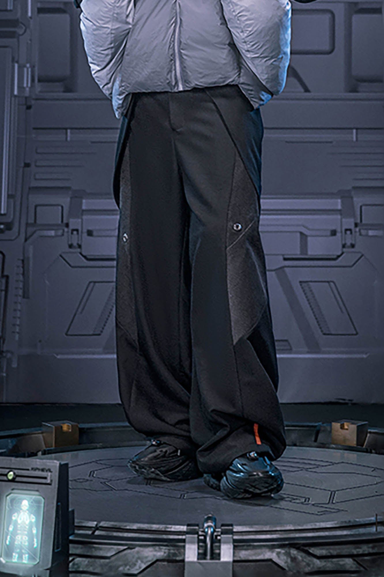 Techwear Utility Wide-Leg Cargo Pants