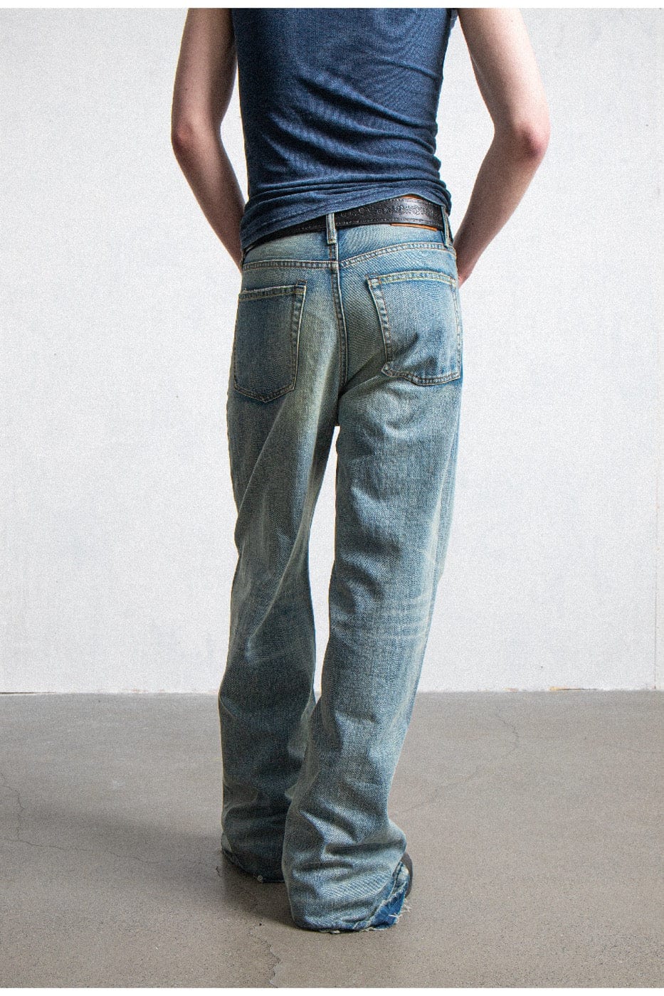 Raw Edge Light Wash Jeans