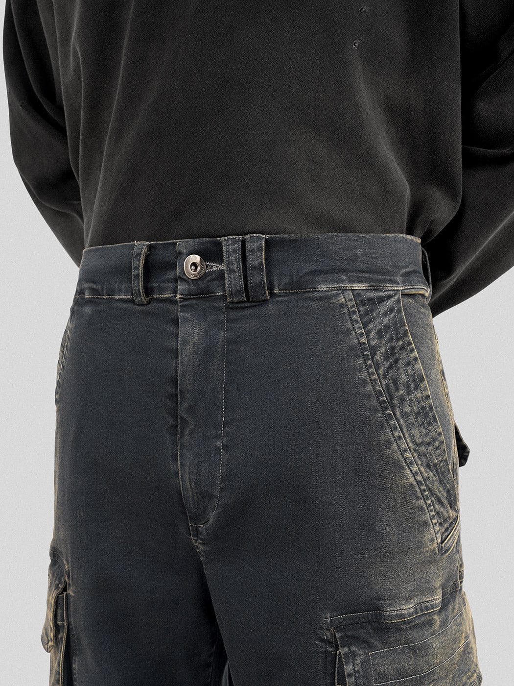 Multi-Pocket Washed Gradient Cargo Jeans