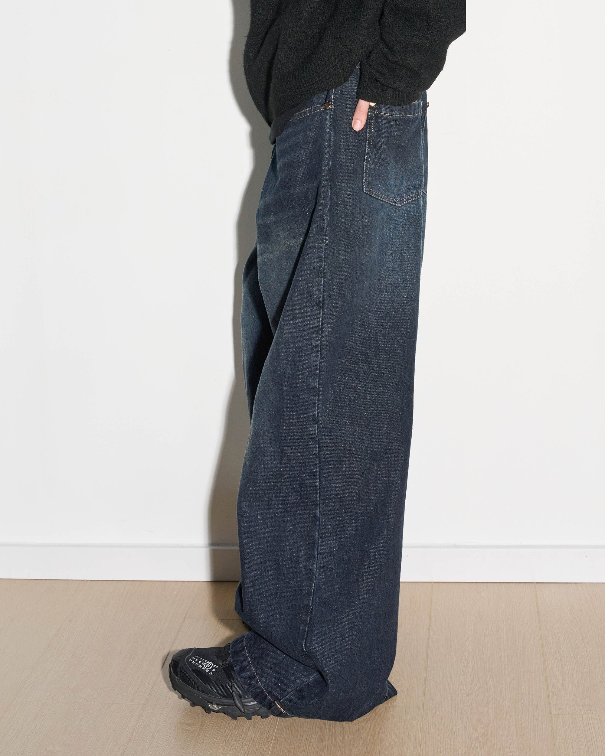 Modern Loose Wide Jeans