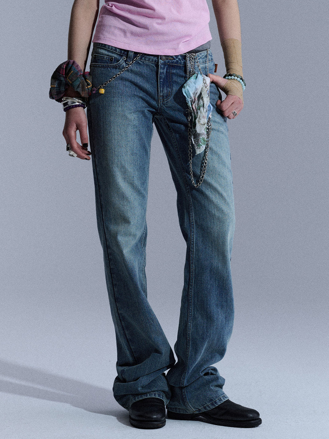Low-Waist Slim Flare Jeans