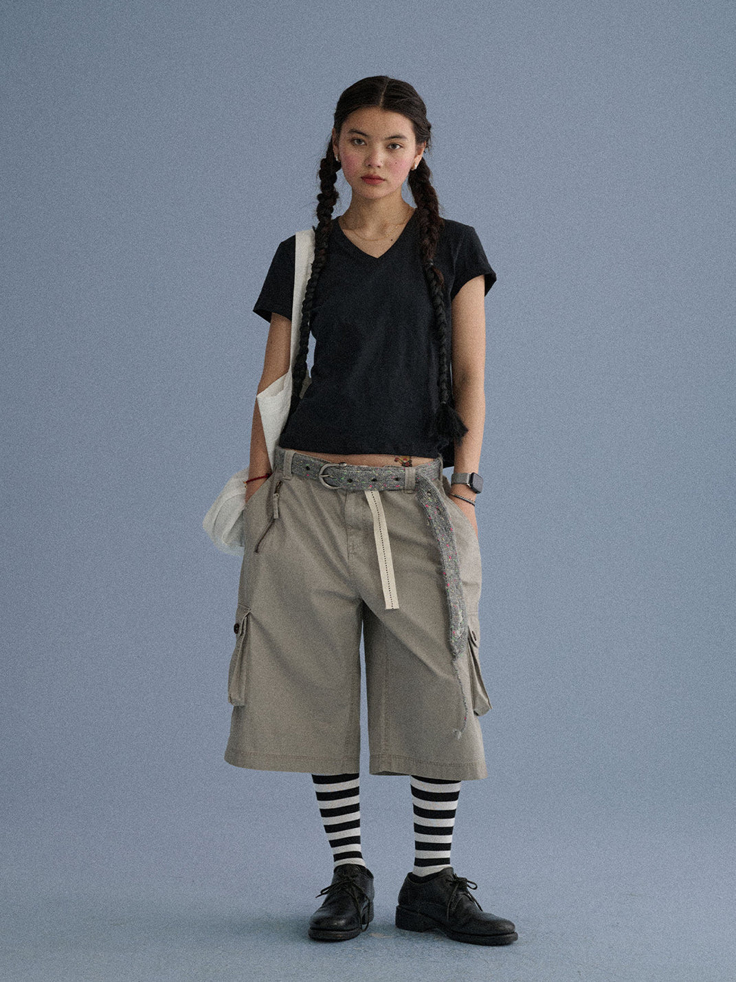 Shoulder-Fitted Cropped Basic Tee